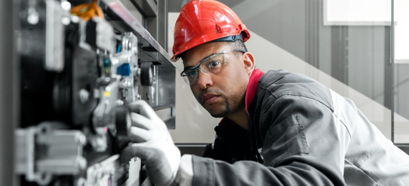 Comprehensive Maintenance Contract - Metro Safety Elevator